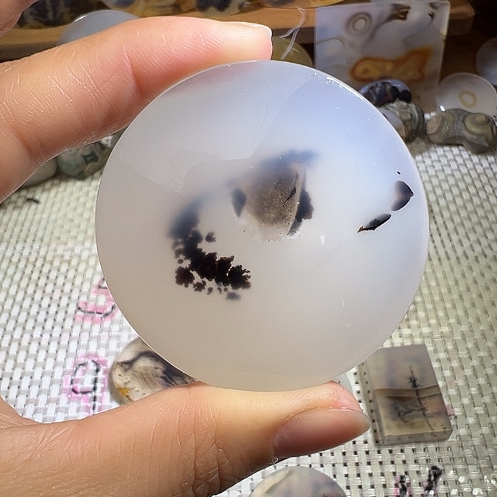 玛瑙/玉髓未镶嵌颈饰