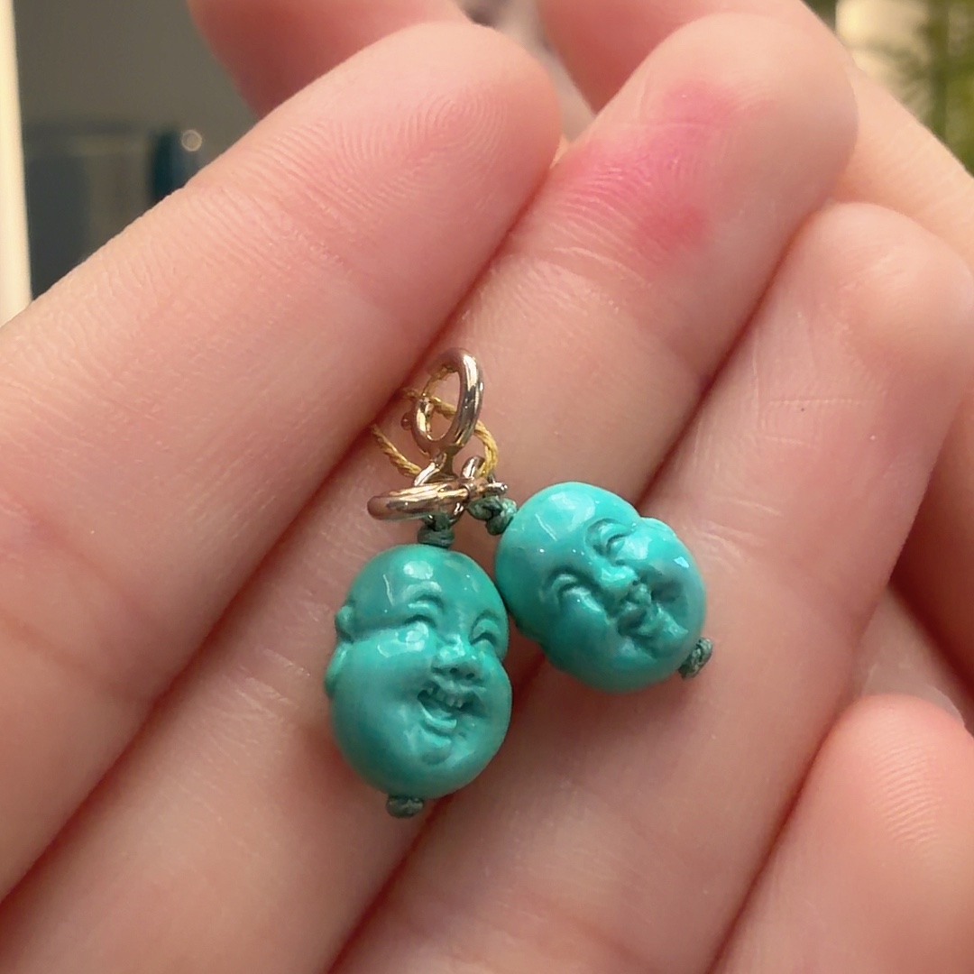 绿松石未镶嵌颈饰