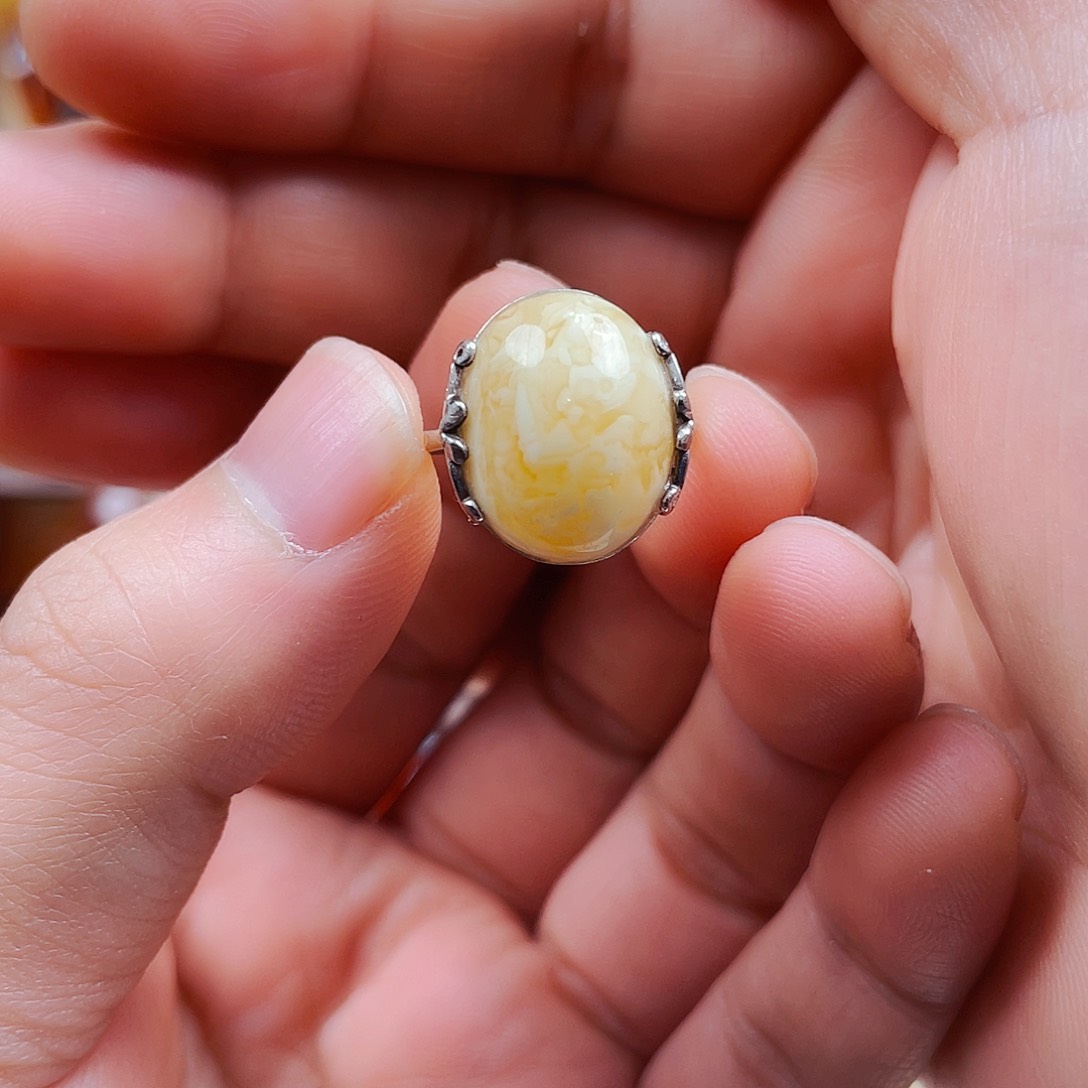 琥珀戒指银S925镶嵌戒指