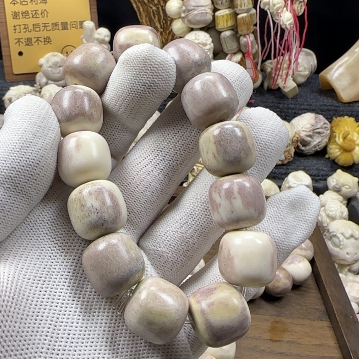 我***里非金属手串鹿角雕刻1.8老型