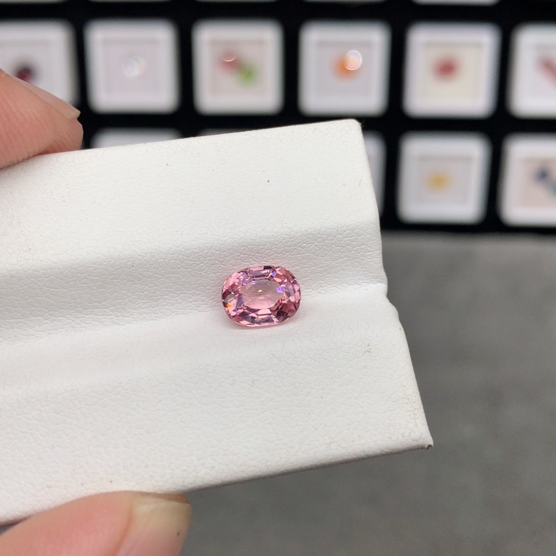 裸石碧玺未镶嵌1.35克拉