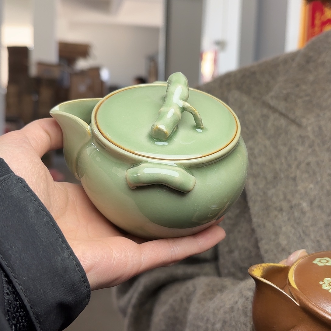 龙泉云间青瓷小米茶器