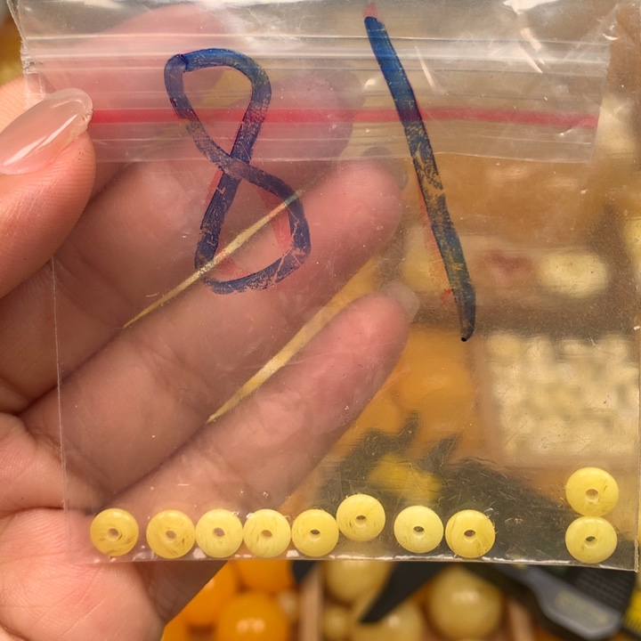 非金属配珠配饰81卡6