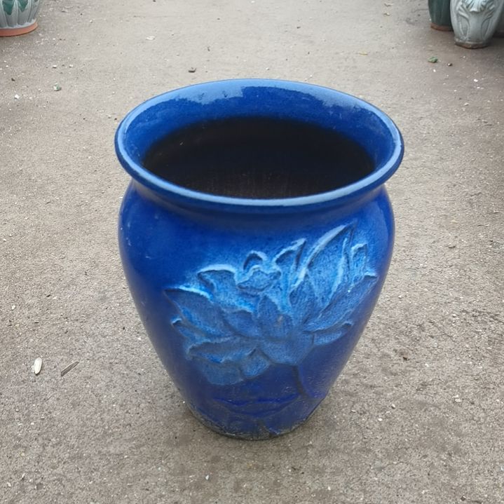 红陶口20高27瑕疵底裂