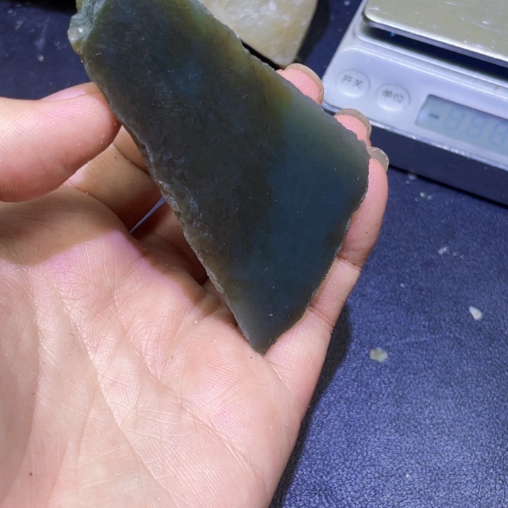 未镶嵌和田玉珠宝半成品