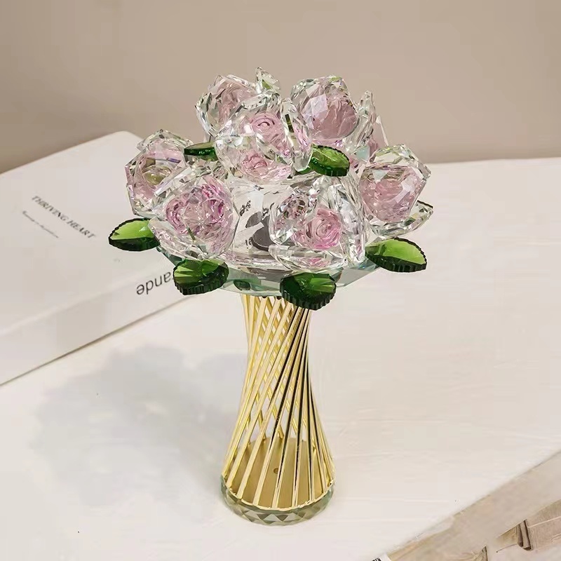 现代轻奢粉色水晶玻璃旋转手捧玫瑰花装饰摆件客厅玄关装饰品