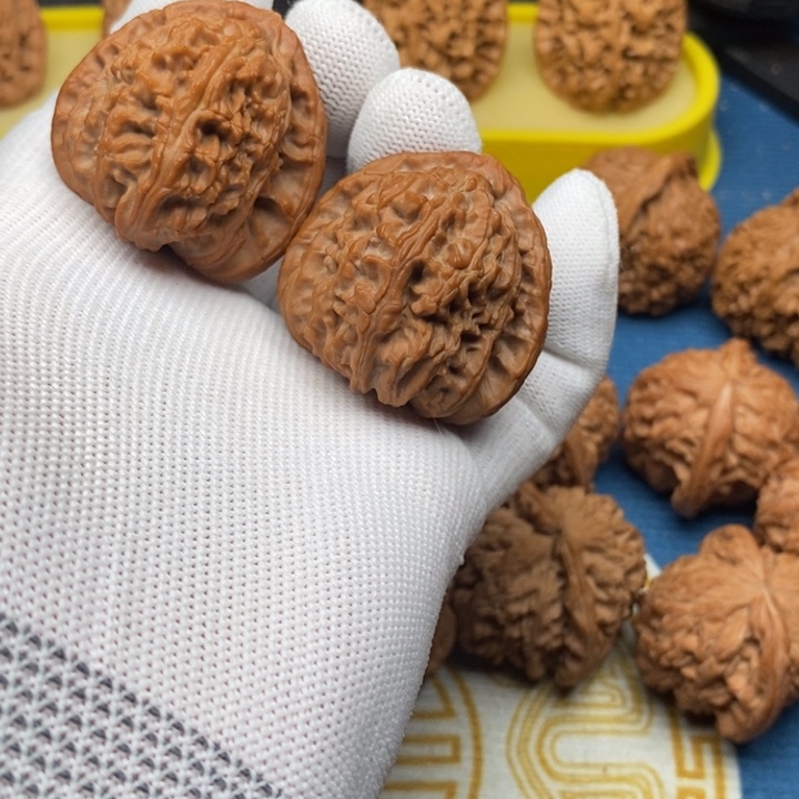 核桃手串/手链_*k三角白39