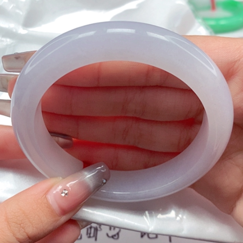 【闪购商品】翡翠手镯未镶嵌57圈