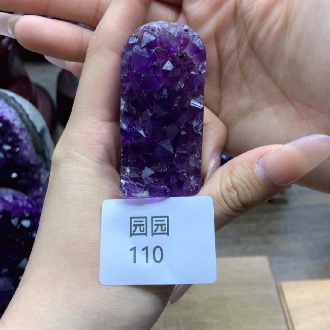 紫晶大型摆件（非配饰）未镶嵌