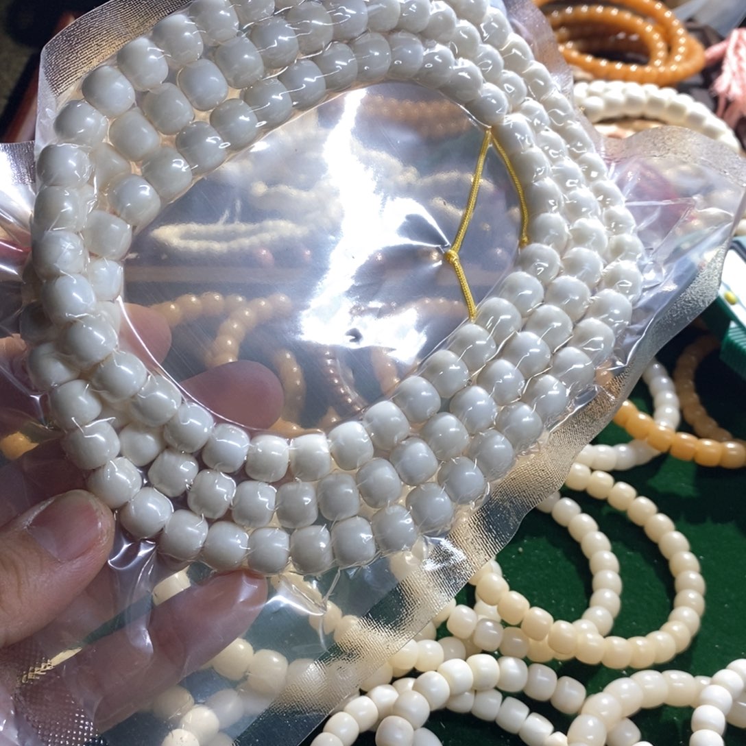 白玉菩提手串阳****好白玉菩提