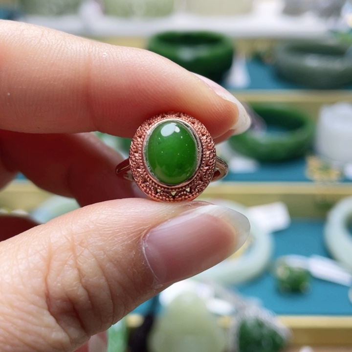 和田玉戒指未镶嵌