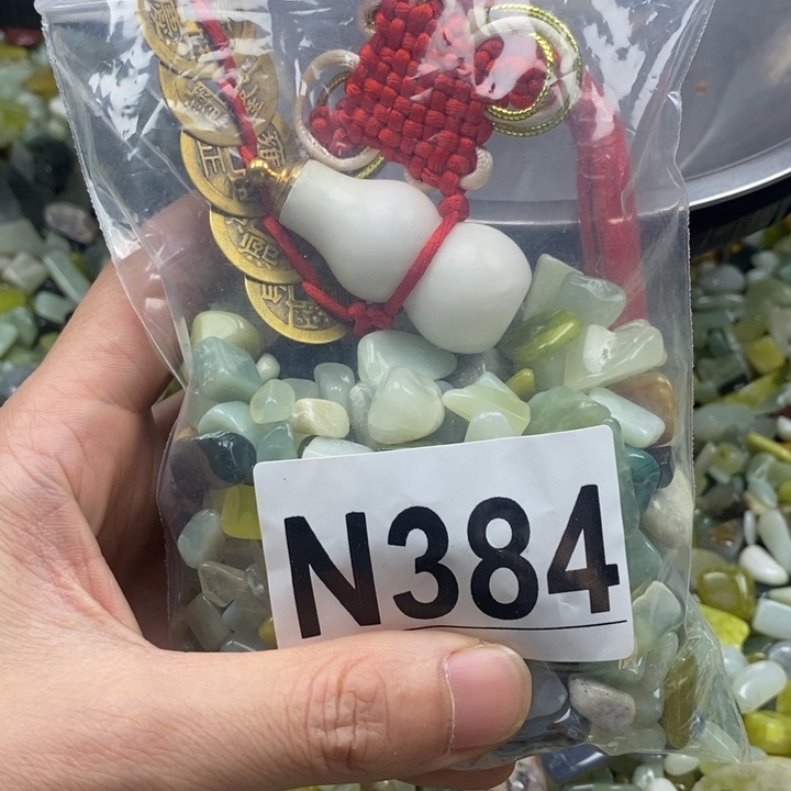 蛇纹石玉未镶嵌鱼缸石