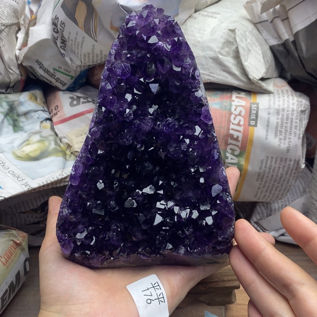 水晶未镶嵌大型摆件（非配饰）