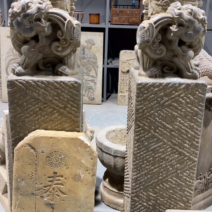 香榧木青石石柱不包邮加摆件