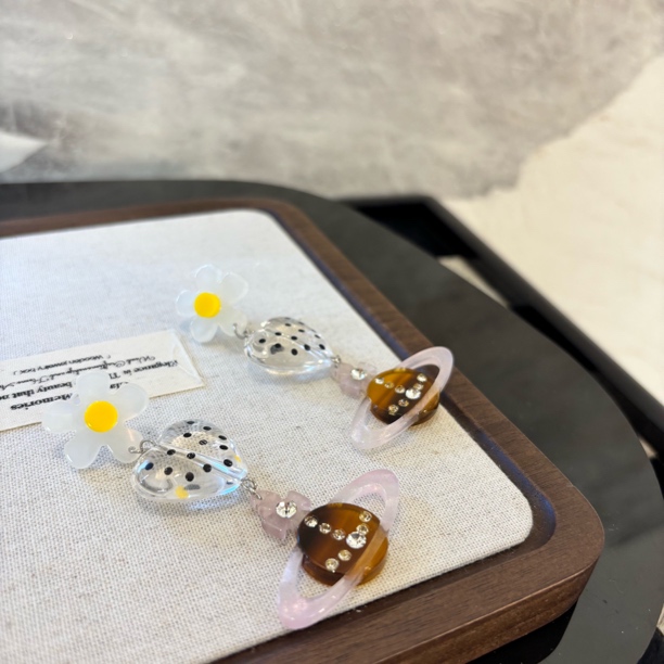 铜合金合成锆石耳饰 波点爱心地球耳环EH2643