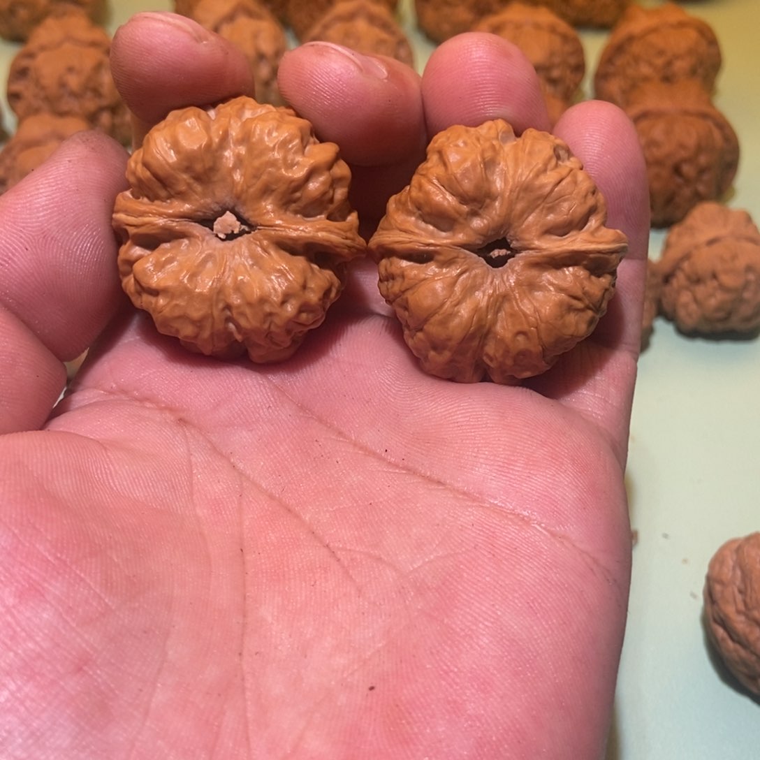文玩核桃吊坠腼**男蛤蟆头38全品