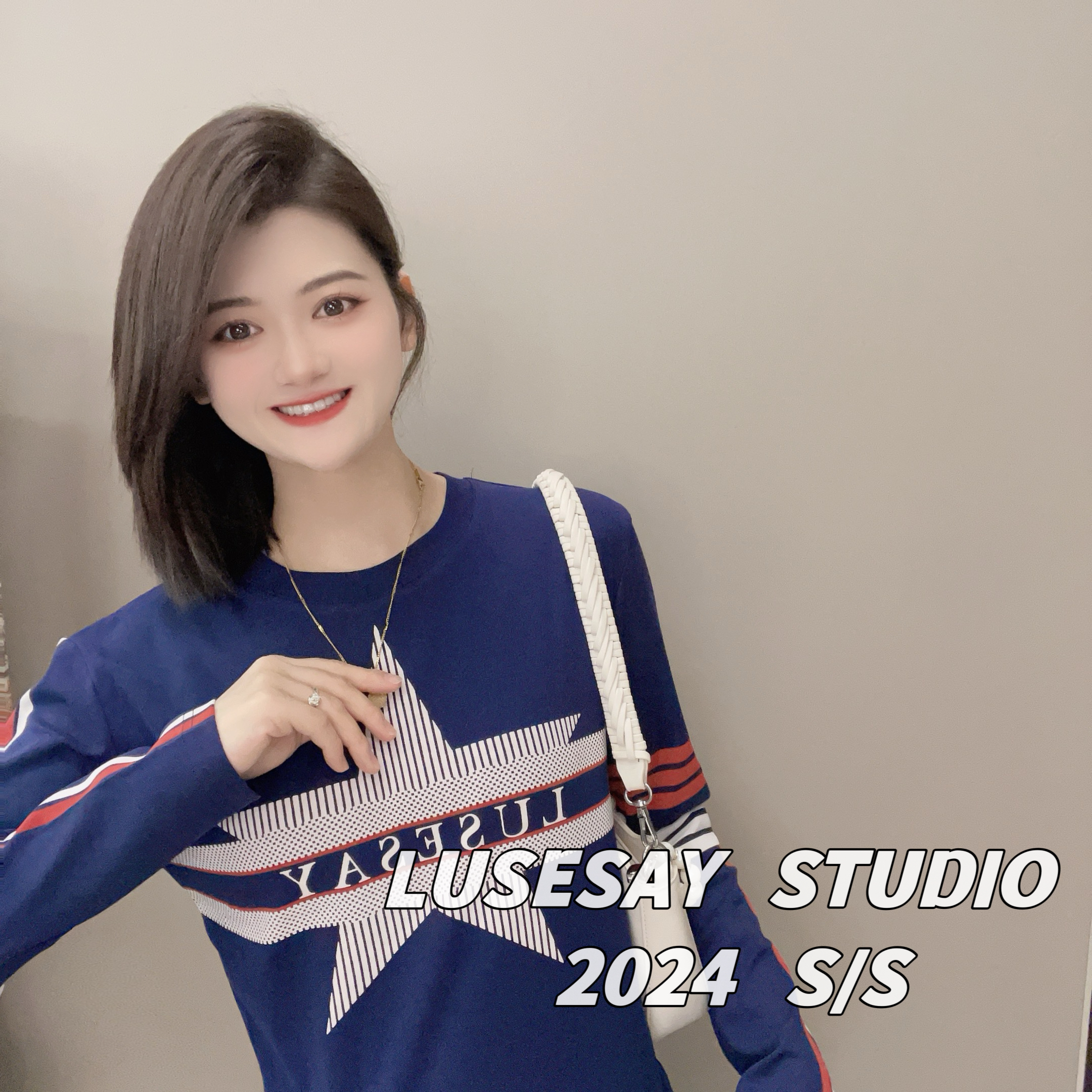 LUSESAY 欧货设计感条纹星星 秋冬2025新款长袖t恤女百搭打底上衣