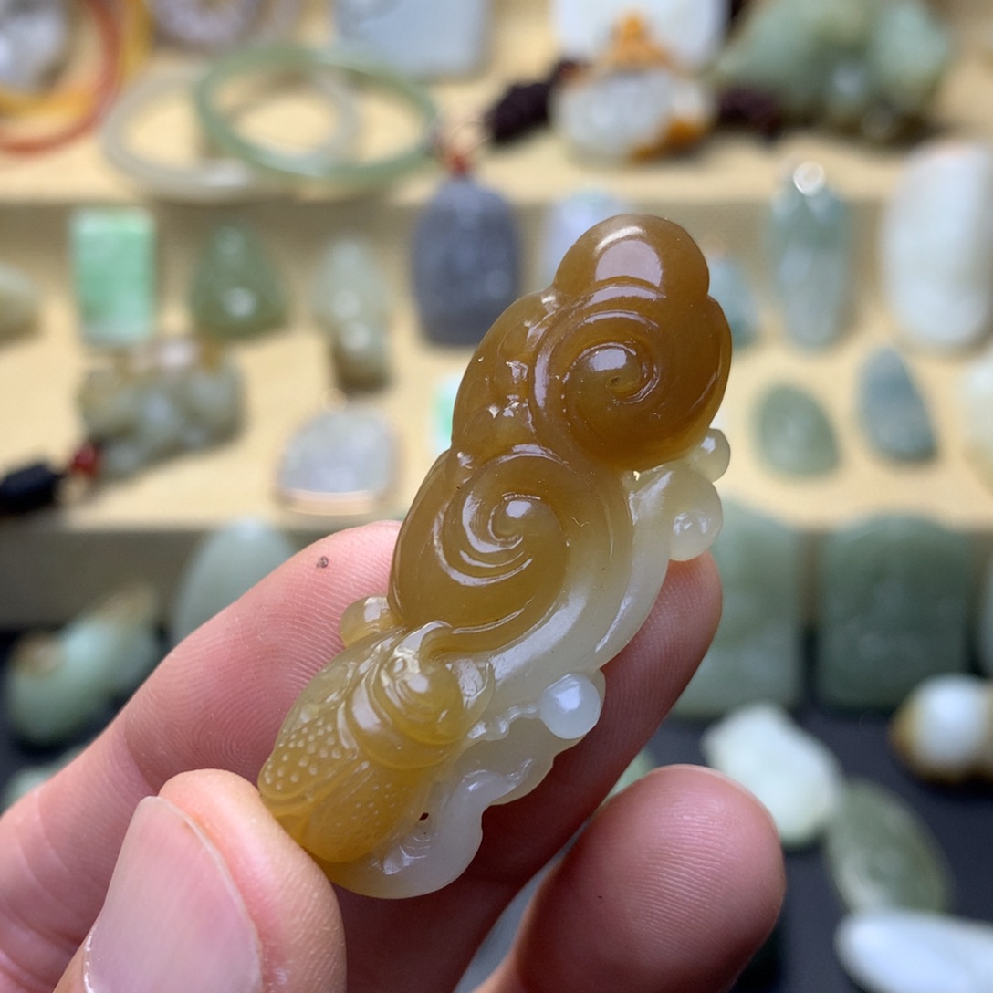 颈饰未镶嵌和田玉