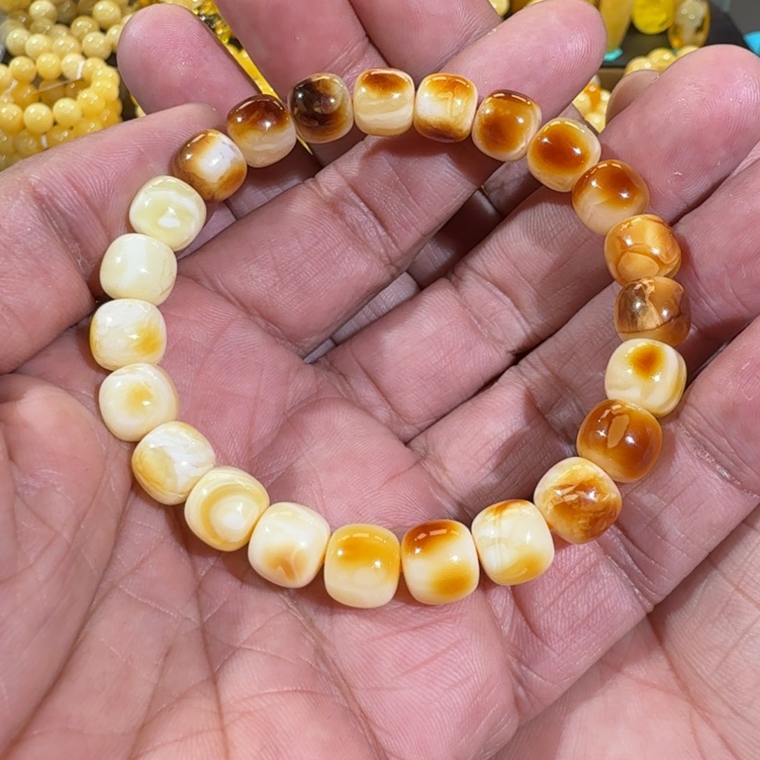 琥珀手镯未镶嵌9.4m精工老型沁色手串12.1