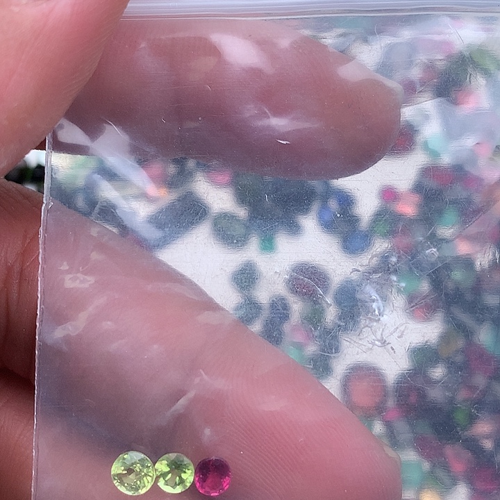 未镶嵌碧玺珠宝半成品3颗