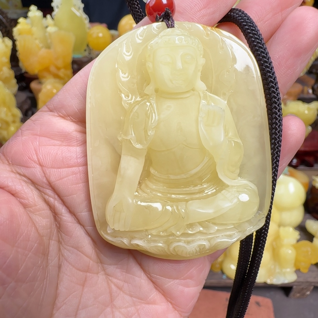 蜜蜡未镶嵌珠宝奇石