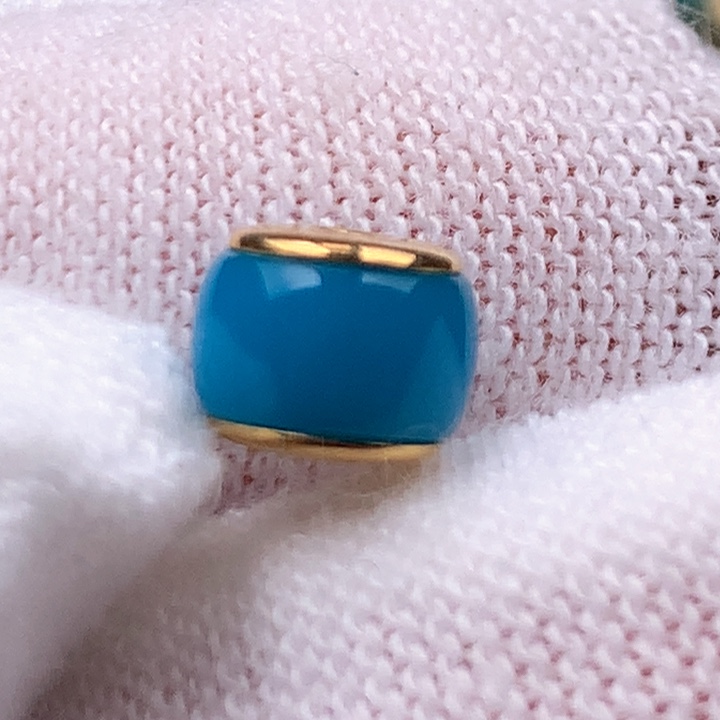 绿松石车挂18K金镶嵌