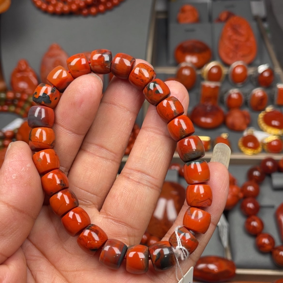 【闪购商品】南红玛瑙珠宝奇石未镶嵌单圈9➕