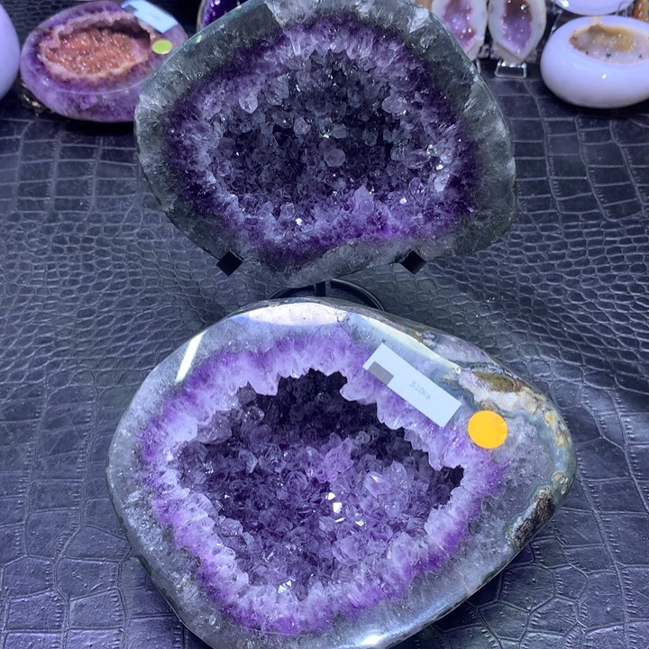 水晶福利紫晶柱盆未镶嵌