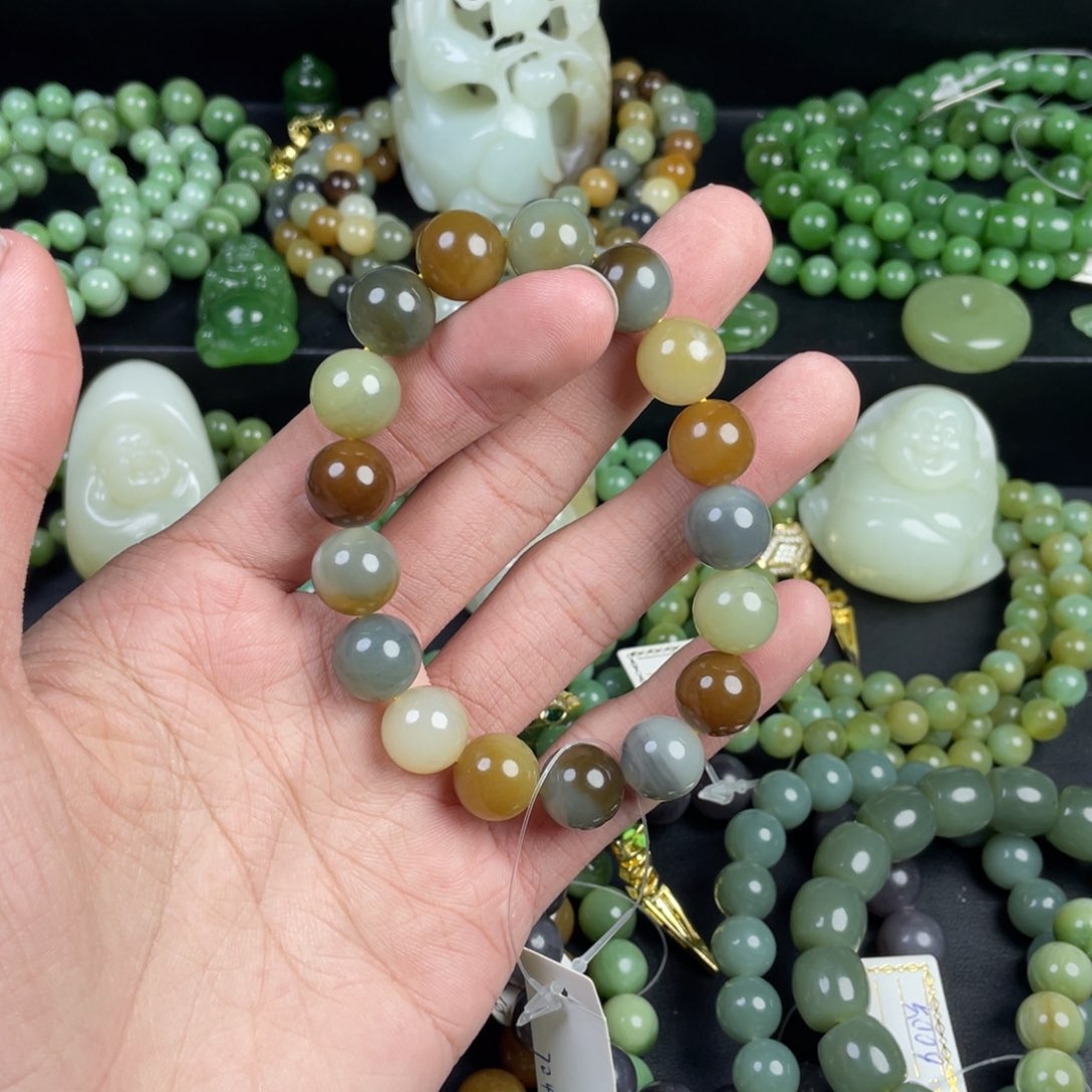 未镶嵌手链和田玉和*