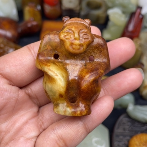 蛇纹石玉未镶嵌颈饰30
