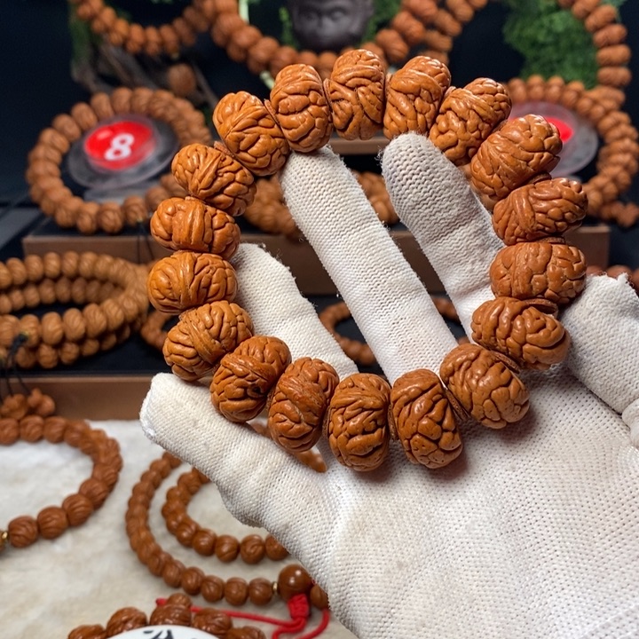 桃核吊坠秦岭龙纹