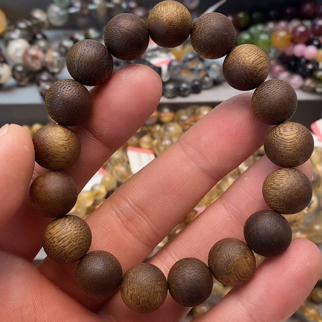 水晶未镶嵌珠宝半成品