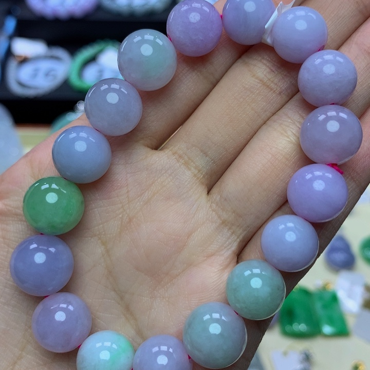 翡翠手链未镶嵌翡翠