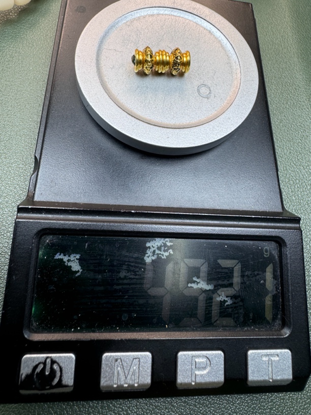 足金配饰刀锋万向轴