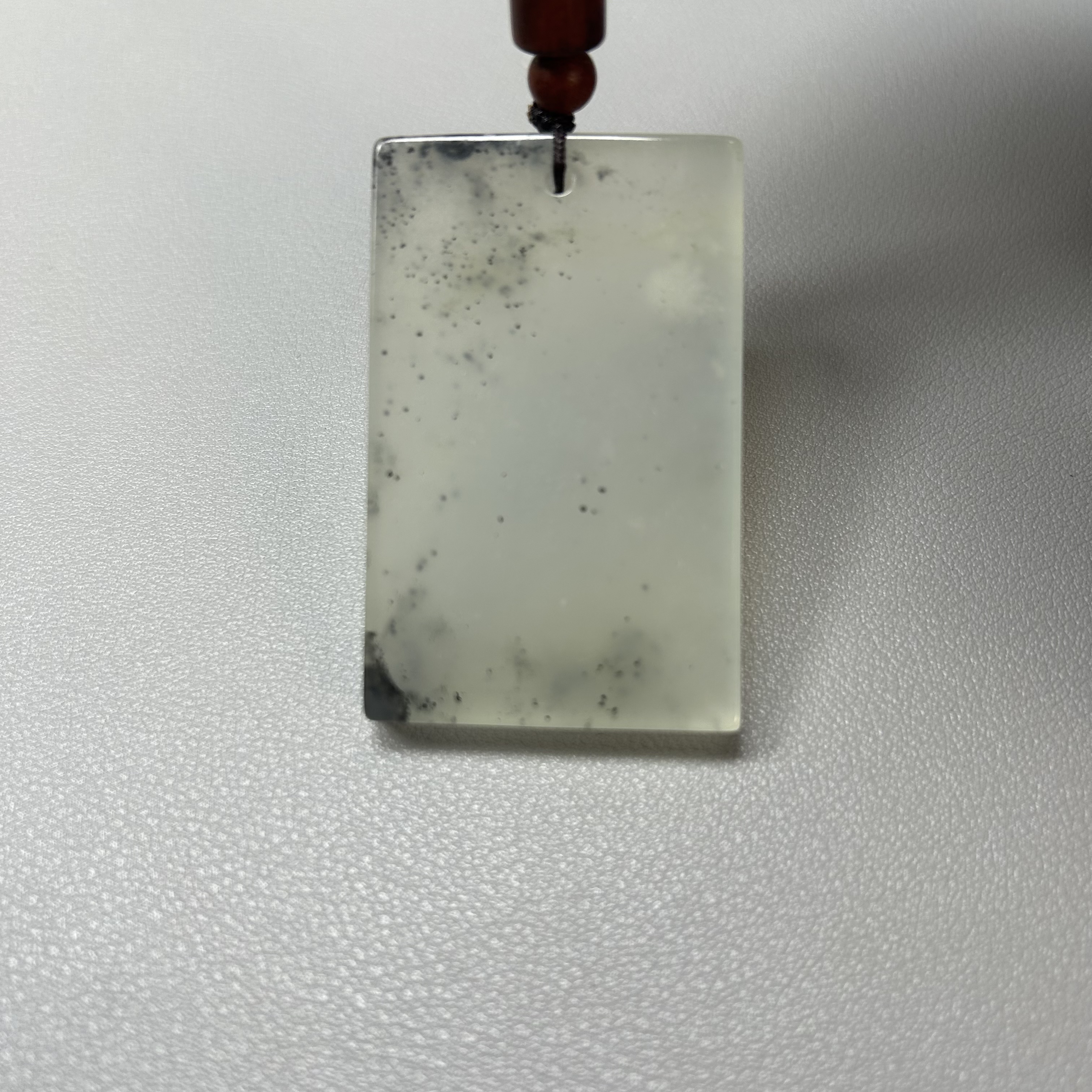岫玉水墨平安无事牌吊坠 偶有微瑕介意慎拍