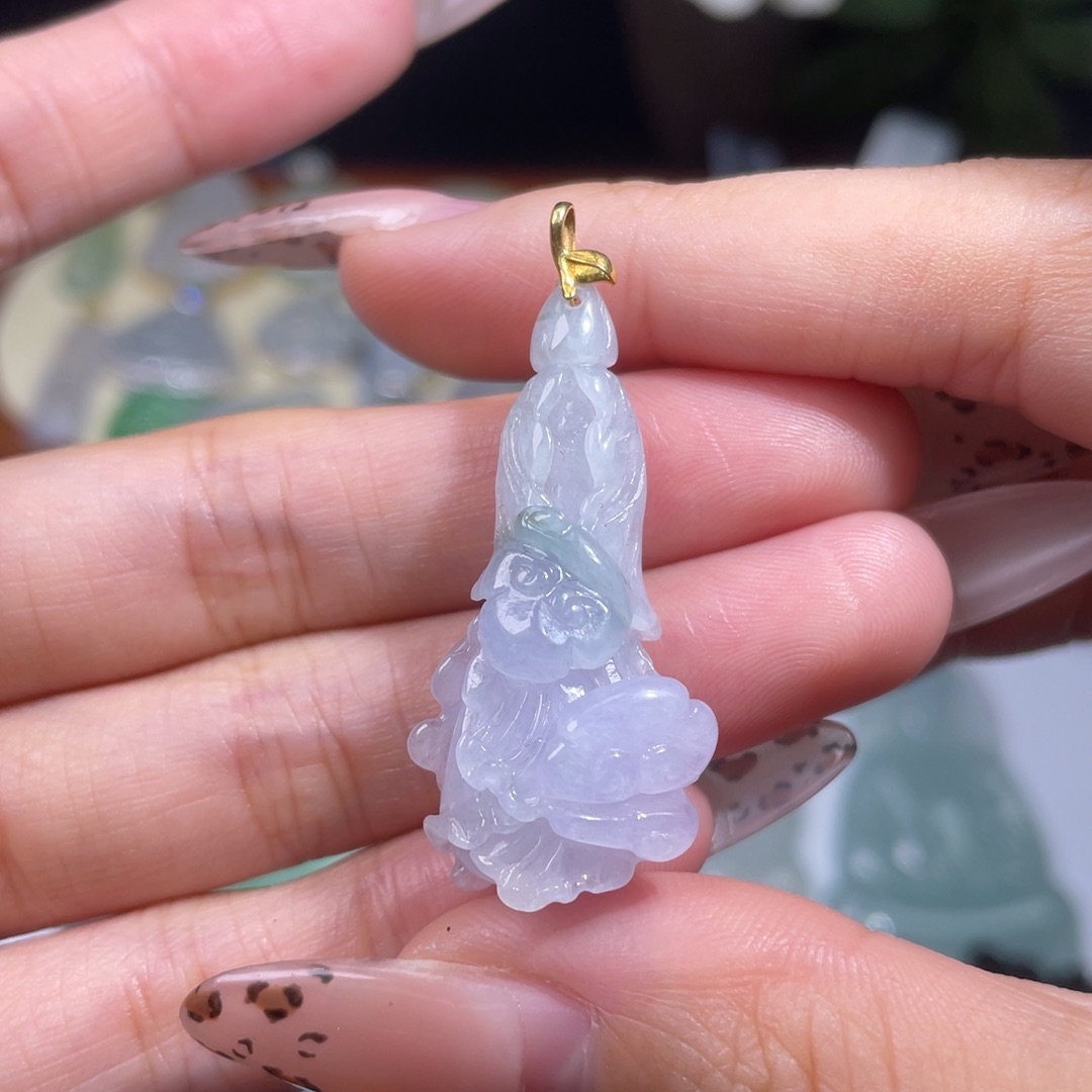 翡翠颈饰18K金镶嵌白菜