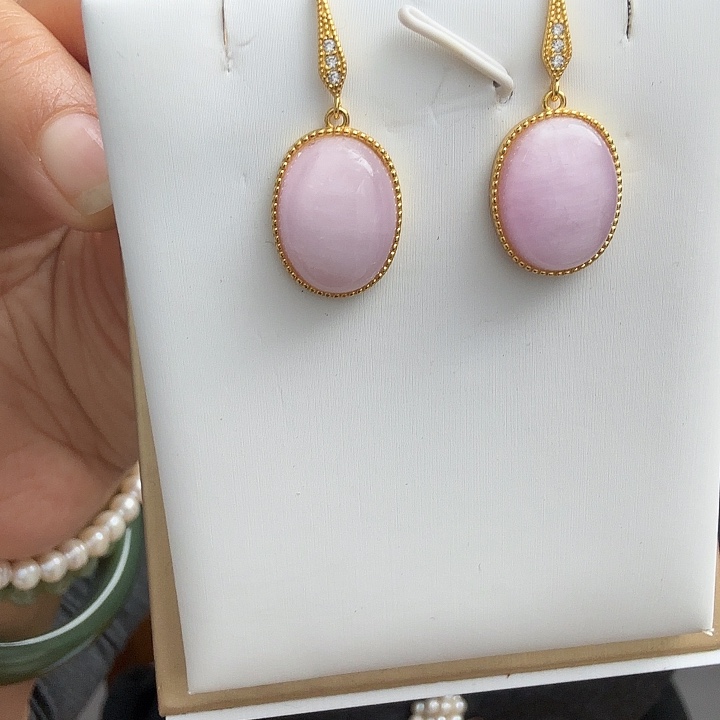 蔷薇辉石银S925镶嵌耳钉