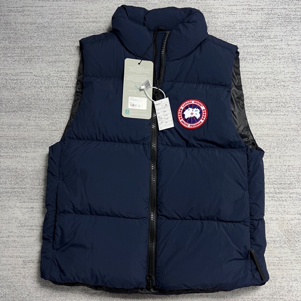 未使用 CANADA GOOSE 加拿大鹅 M 蔚洋蓝色面包服背心马甲羽绒服
