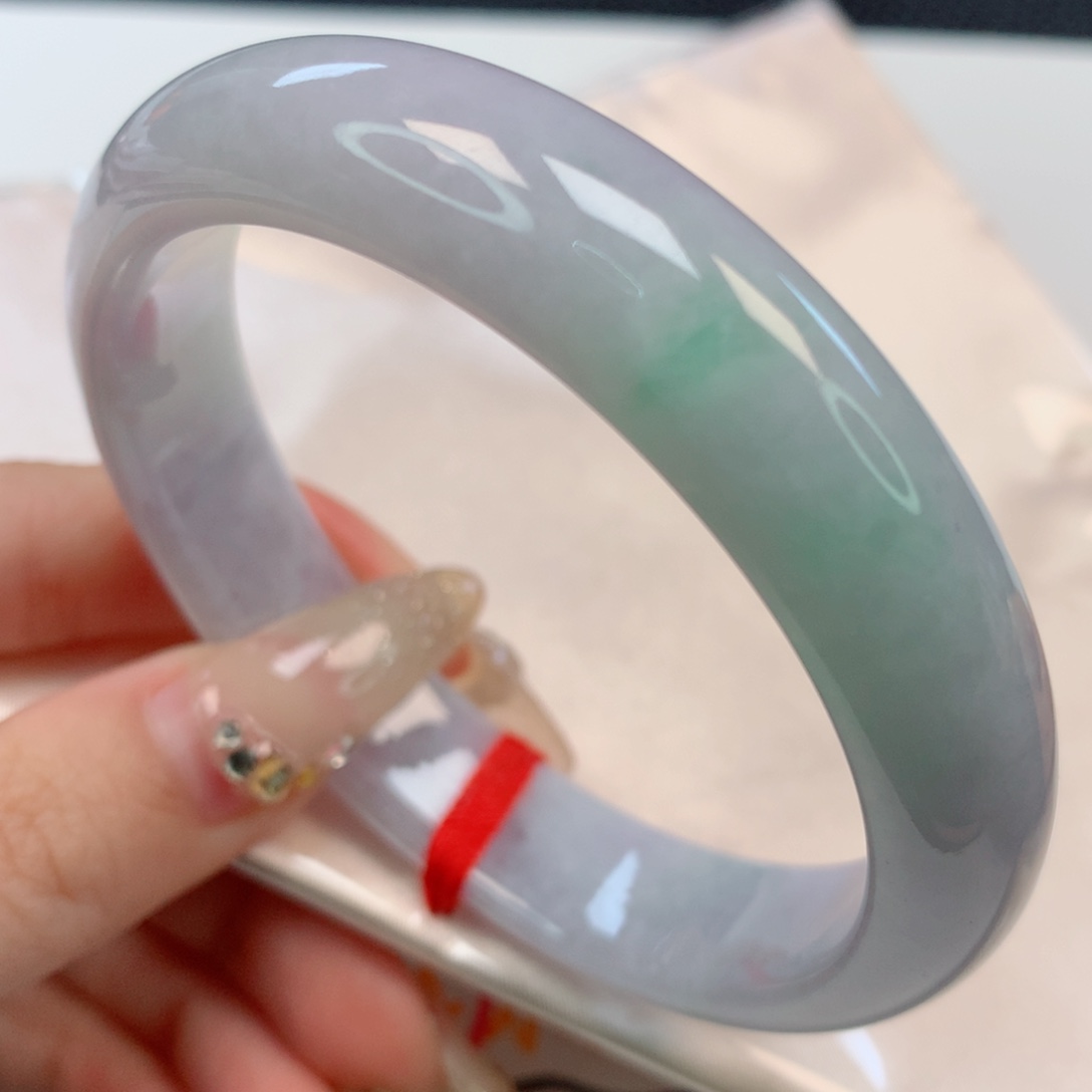【闪购商品】翡翠手镯未镶嵌60圈