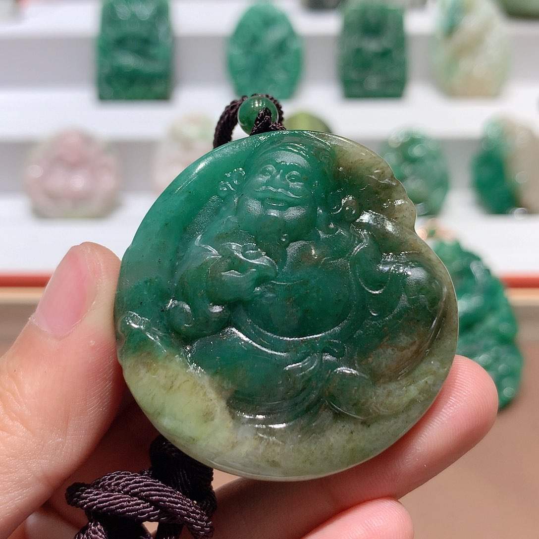 独山玉挂件未镶嵌