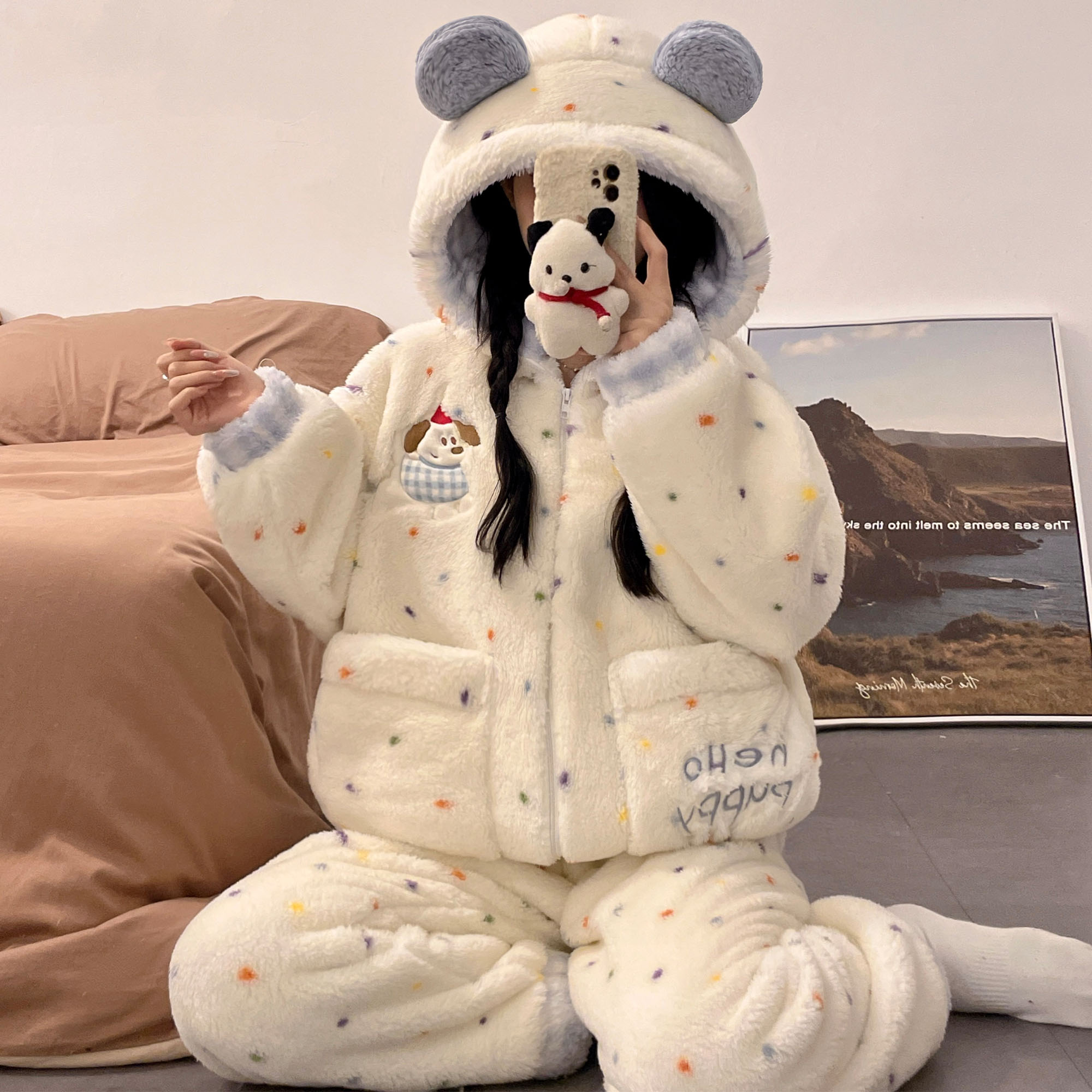 珊瑚绒睡衣女款秋冬季卡通2025新款加厚加绒连帽冬天法兰绒家居服