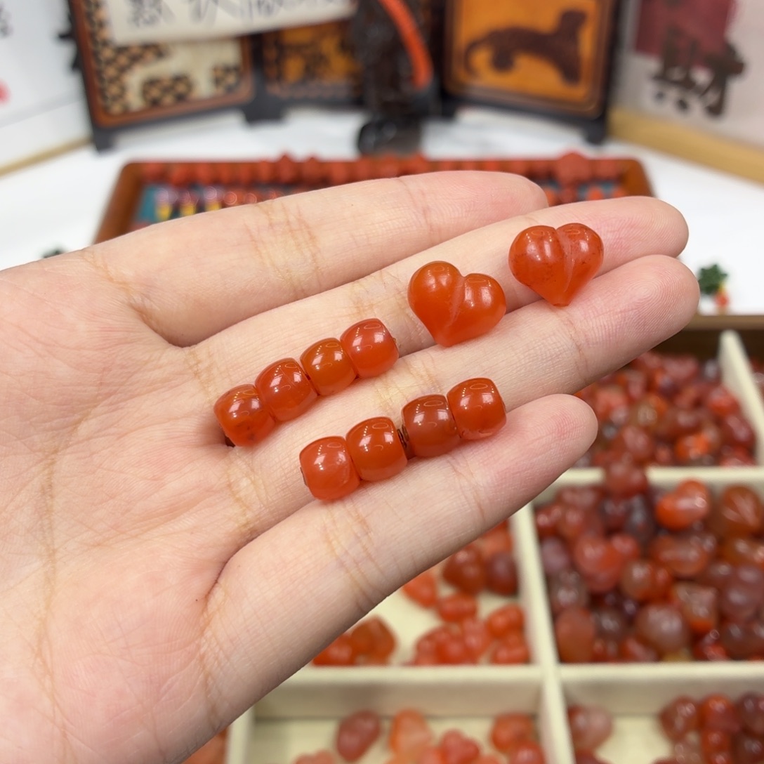 南红玛瑙未镶嵌配饰南红屁桃配饰