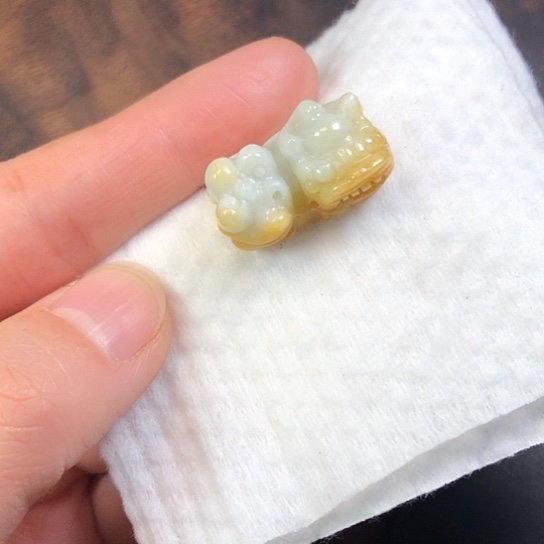 翡翠未镶嵌颈饰缅甸A货，每天下午1点半开播