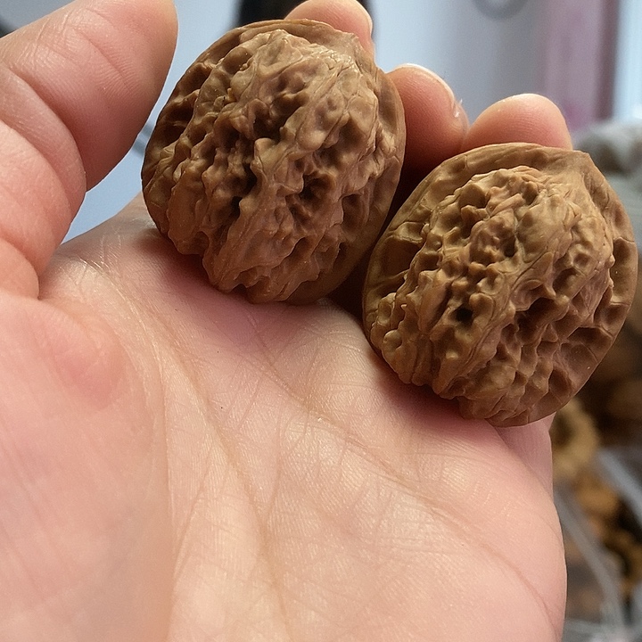 文玩核桃把件33翻天印蜡皮