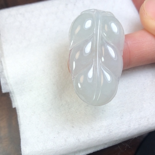 翡翠未镶嵌颈饰缅甸A货，每天下午1点半开播