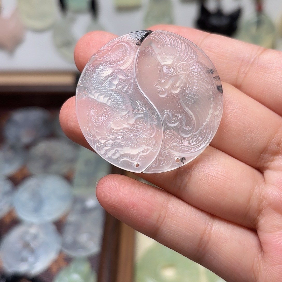 蛇纹石玉合金颈饰