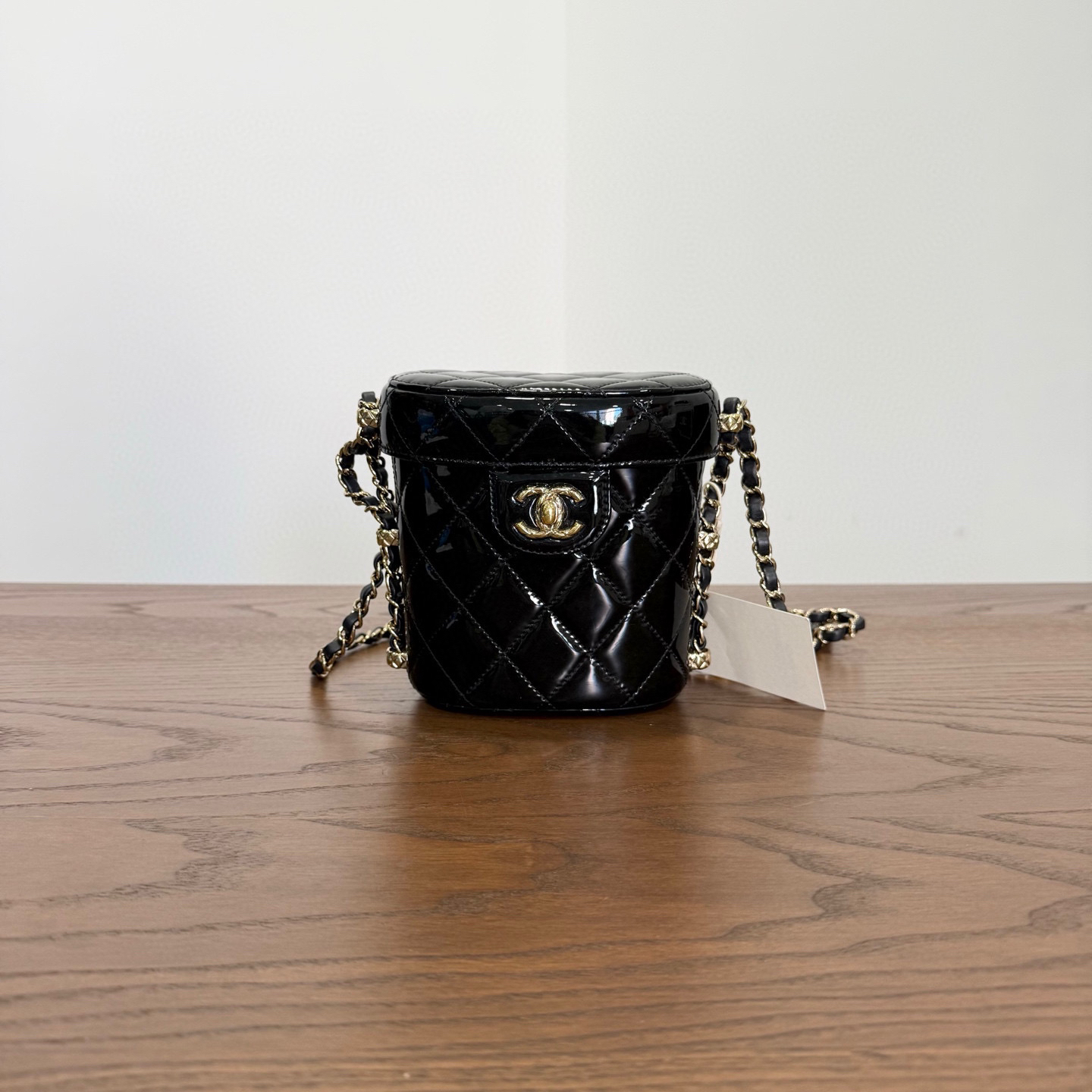 99新 Chanel/香奈儿 黑金水桶包 芯片款 尺寸13x14 yz