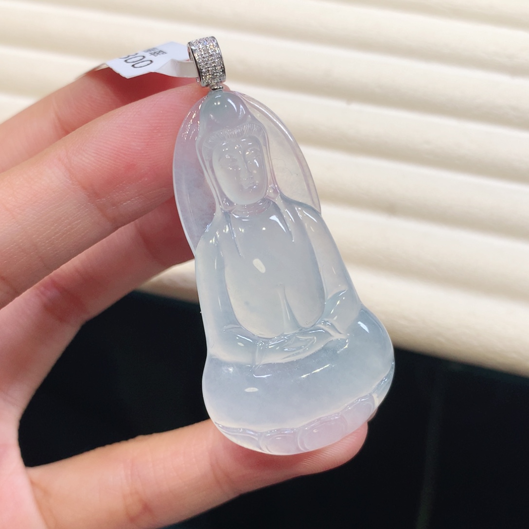 翡翠18K金镶嵌颈饰一刀切观音