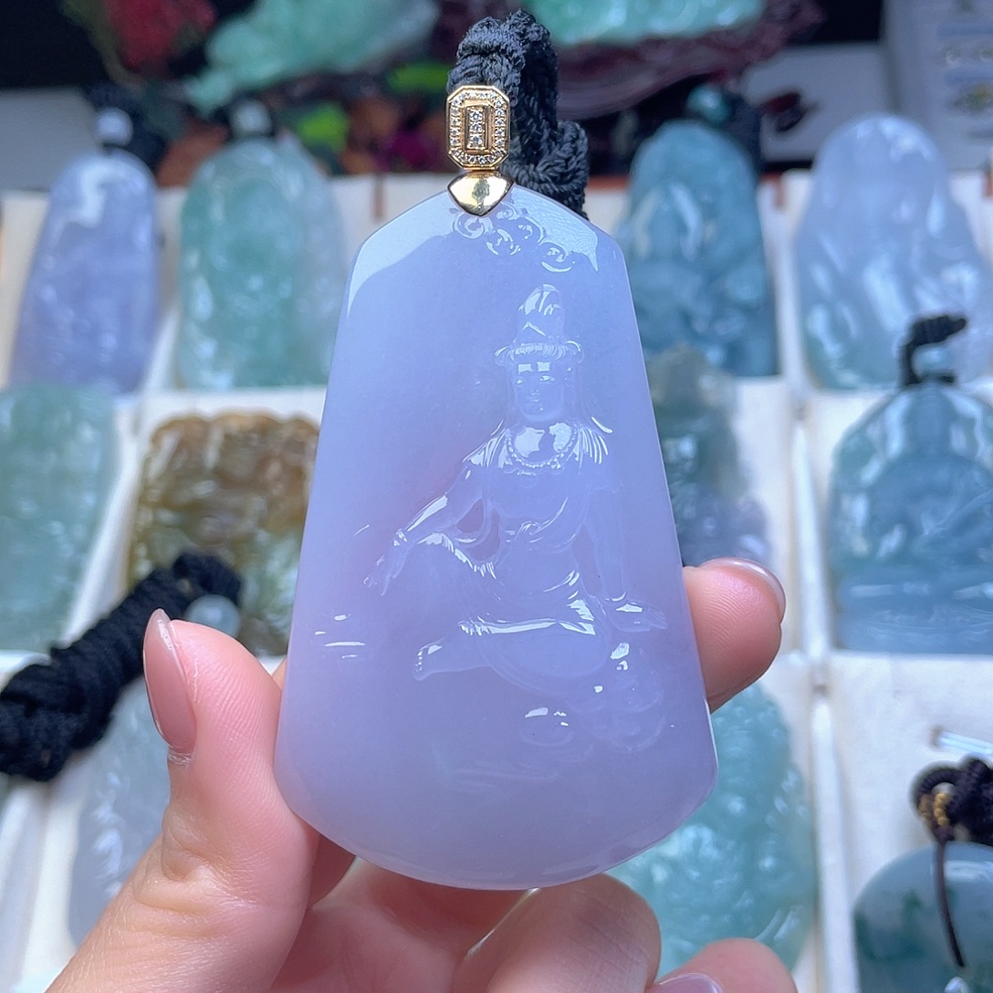 y***x翡翠未镶嵌颈饰天然翡翠