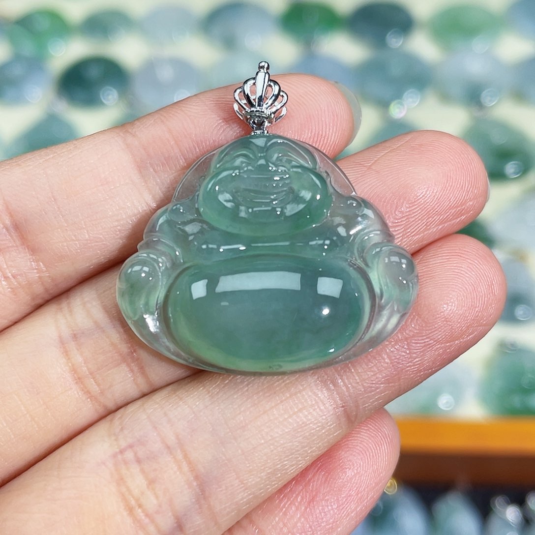 翡翠颈饰18K金镶嵌吊坠